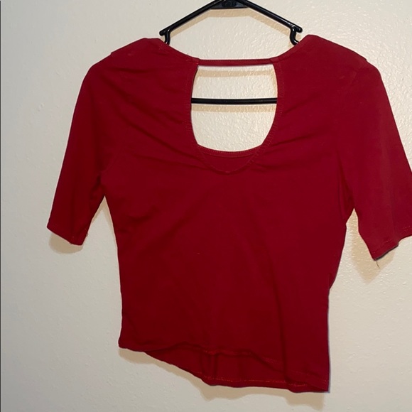 Crop top - Picture 2 of 2